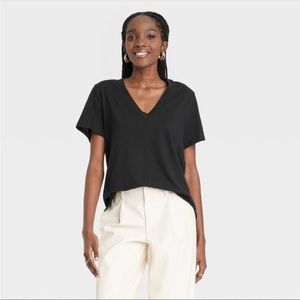 Target A New Day Black Short Sleeve V-Neck XL
